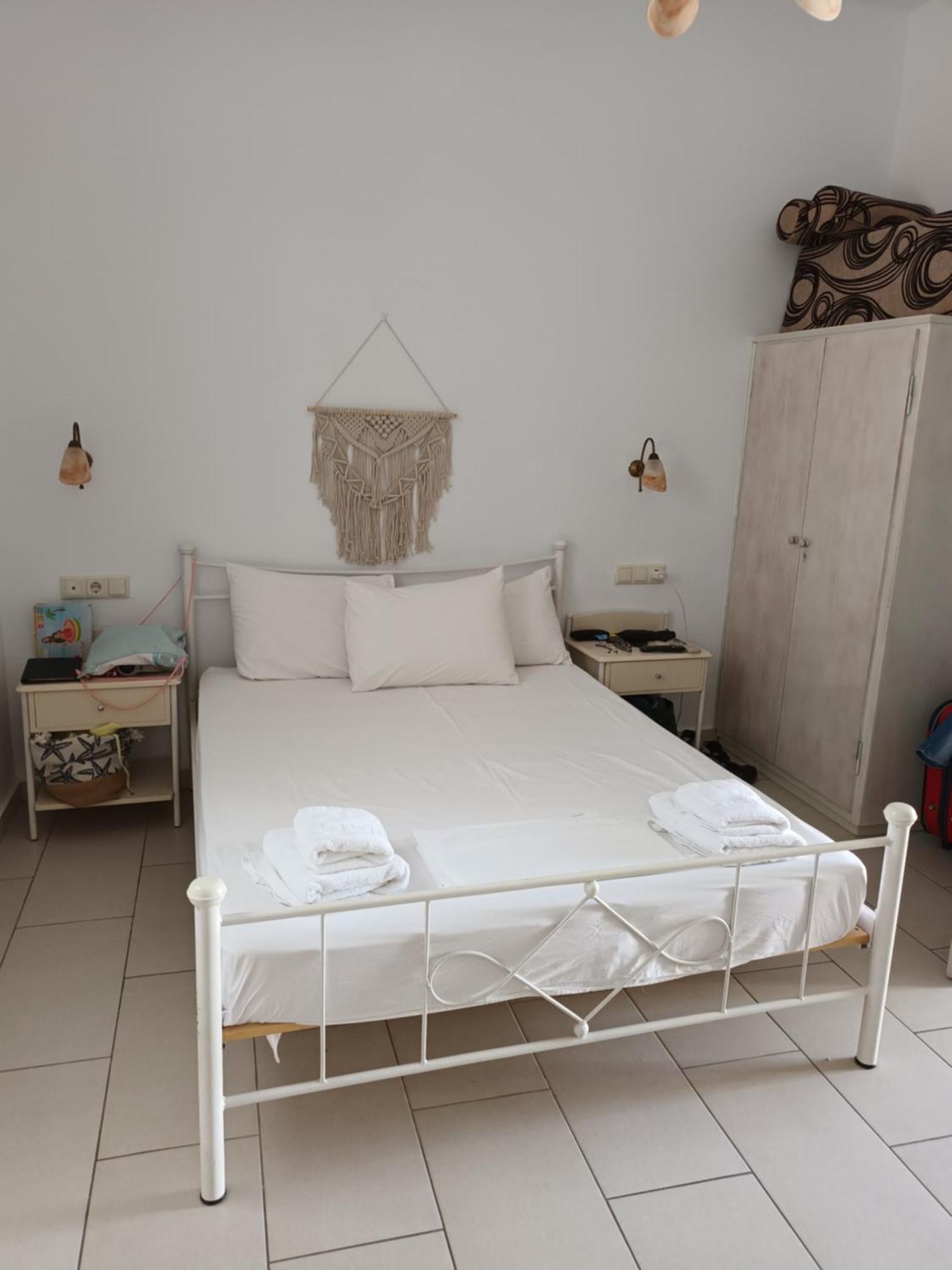 Theofanis Studios Agia Anna  ภายนอก รูปภาพ