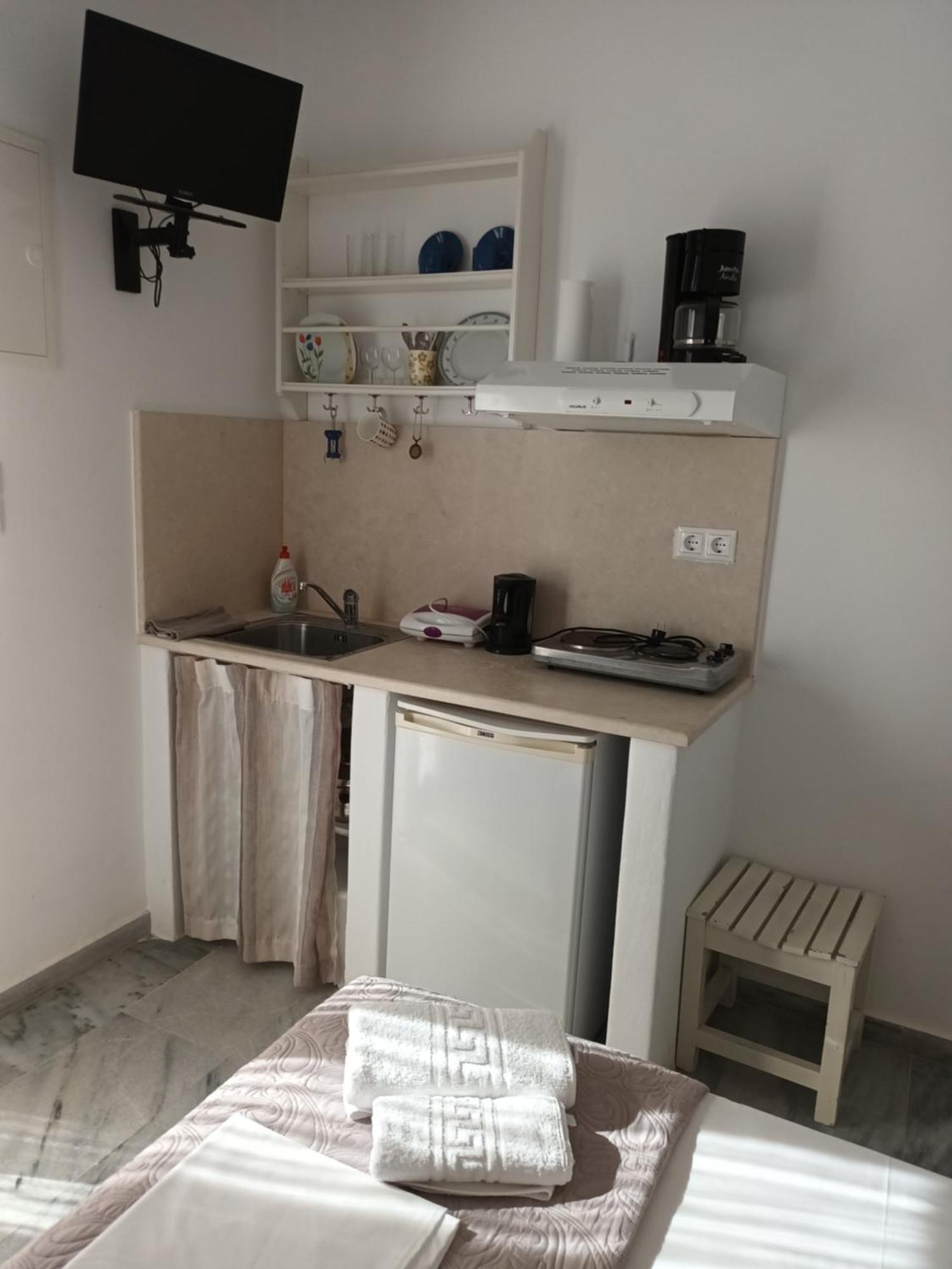 Theofanis Studios Agia Anna  ภายนอก รูปภาพ